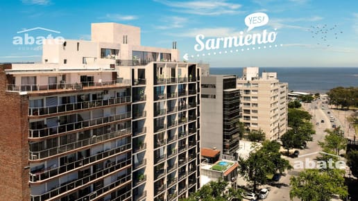 Venta apartamento 2 dormitorios Parque Rodó en Yes Sarmiento con terraza parrillero