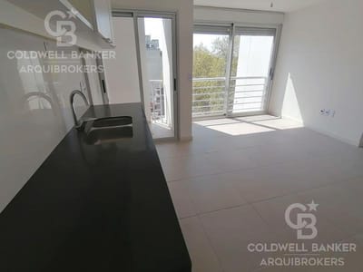 Apartamento de 2 dormitorios en venta en Cordón con renta