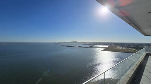 Venta de aprtamento 1 dormitorio con garage, piso 20 en Montevideo Harbour