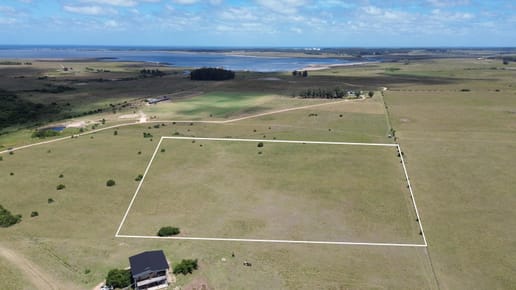 Chacra Camino Medellin - Laguna de José Ignacio