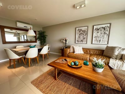 Espectacular departamento con vista al mar y garaje, 