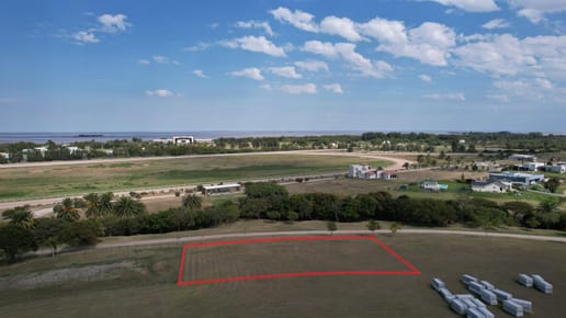 Terreno de 1.588m2 en Fraccionamiento 4 Soles II
