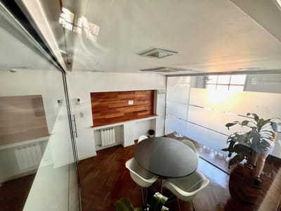 VENTA OFICINAS 8 AMBIENTES 18 DE JULIO COCINA PORTERO