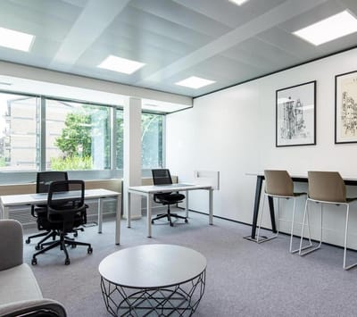 Disfrute de acceso a oficinas privadas para 3 personas en Lima Central Tower