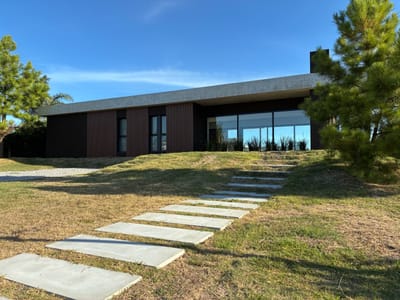 Excelente casa en venta y alquiler en Mirador de La Tahona a estrenar