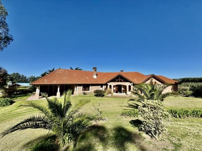 Colonia, Laguna de los Patos - Venta de Chacra de 3 dormitorios, piscina y 5 hectáreas