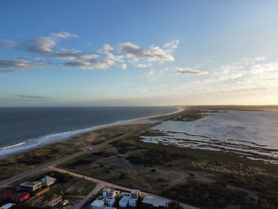 Terreno de 450 m2 en venta en La Juanita, sobre calle América Latina