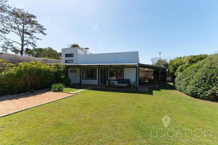 Venta y Alquiler Casa tres dormitorios La Juanita, José Ignacio