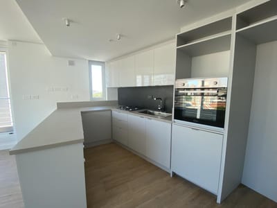 Venta De Apartamento En JOY Montevideo, 2 Dormitorios, 2 Baños Y Toilette. Variedad De Amenities