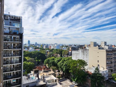 Venta apartamento 2 dormitorios Parque Rodó en Yes Sarmiento con terraza parrillero
