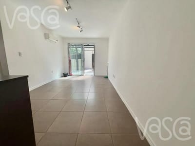 Muy lindo depto en planta baja con parrillero y gran patio 