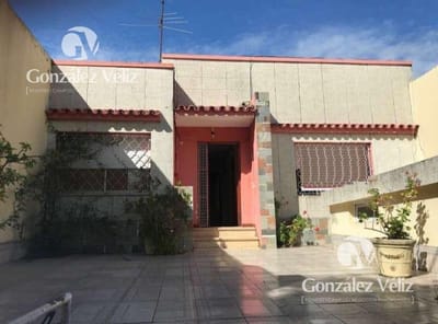 Casa en muy buena ubicación en Colonia del Sacramento