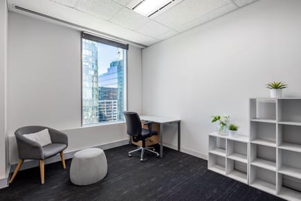 Oficina privada totalmente equipada para ti y tu equipo en Lima, Leuro