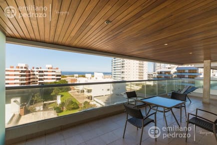 Alquiler  apartamento 2 dormitorios Playa Brava