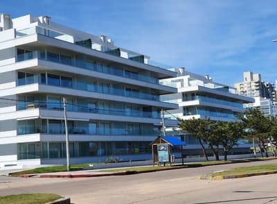 EDIFICIO HORIZONTE PUNTA DEL ESTE