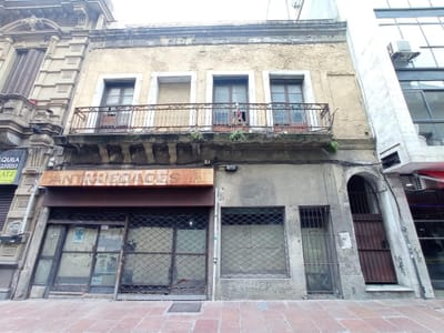 Local -Ideal Inversor,  a reciclar con potencial en Bartolomé Mitre