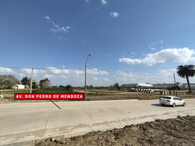 Gran Terreno en venta en Manga