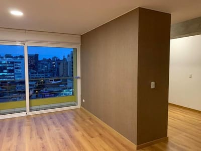VENTA EN EL CORAZÓN DE MIRAFLORES - DPT 504 (609-534-4)