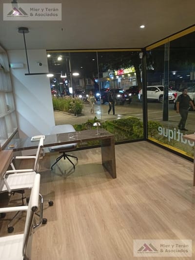 VENTA OFICINA EN CENTRO EMPRESARIAL SAN ISIDRO - OF X12 (609-614-99 FABI)