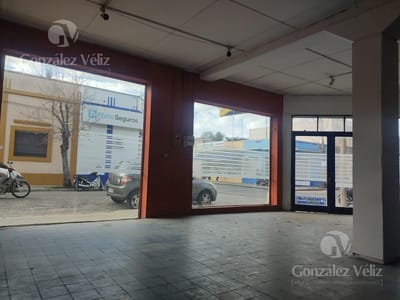 Local en Carmelo