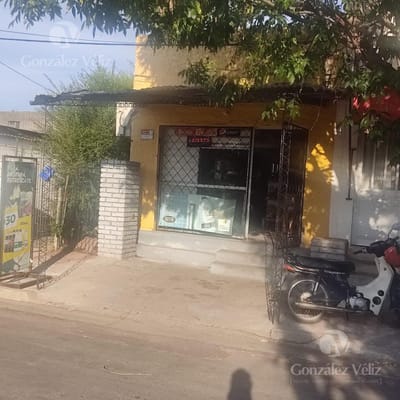 Fondo de Comercio en  calle Rivera entre Solis y Lavalleja 