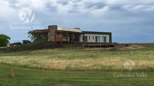 Casa - Carmelo