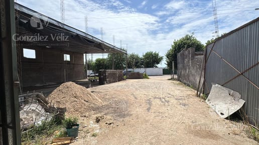 Galpón en Carmelo