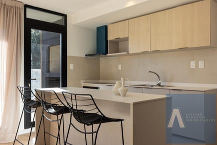 Apartamento Penthouse de 3 Dormitorios en Venta, Incluye Cochera, Barra de Carrasco AP5640428