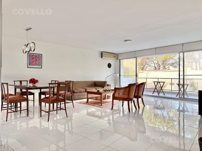 Venta apartamento 3 dormitorios Playa Mansa Punta del Este