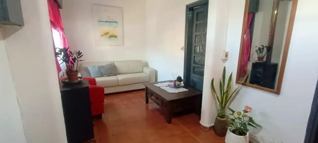 Venta De Casa 1 Dormitorio En Brazo Oriental
