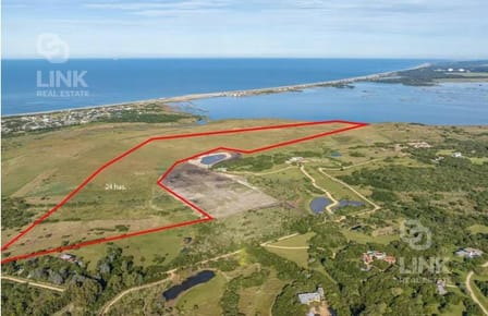 24 Hectareas con costa a la Laguna de Jose Ignacio
