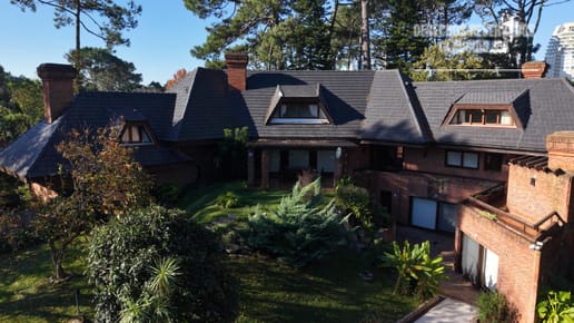 Venta Casa 6 dormitorios Nuevo Cantegril Punta del Este Maldonado