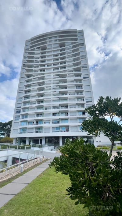 Venta departamento de 2 dormitorios Green Life, Roosevelt