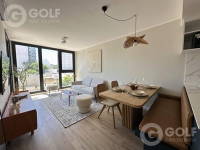 Venta de apartamento de 1 dormitorio con patio en Pocitos