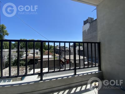 Venta monoambiente con terraza en Tres Cruces