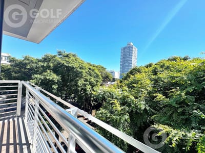 Venta de apartamento de 3 dormitorios CON RENTA y 2 cocheras en Punta Carretas