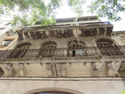 Venta inmueble  a reciclar sobre rambla portuaria Ciudad Vieja