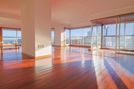 VENTA APARTAMENTO PUERTO DE BUCEO 3 SUITES  SERVICIO 2 GARAGES VISTA