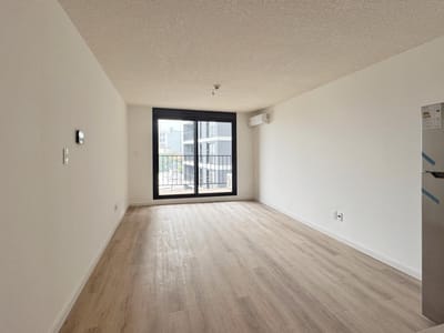 Alquiler de monoambiente con terraza en La Blanqueada, Montevideo