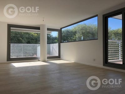 Venta Apartamento Alquilado 3 dormitorios, 2 garajes, Golf, Montevideo