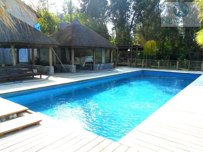 Complejo cerrado a 3 cuadras de la rambla! 3 dorm, 3 baños, garaje, terraza con parrillero!