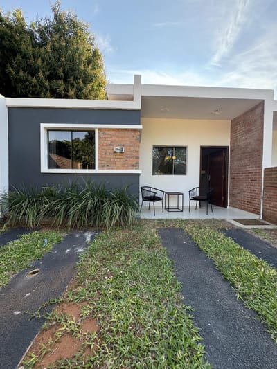 Vendo casa en Luque, zona chipería Arielito, ruta Luque San Ber