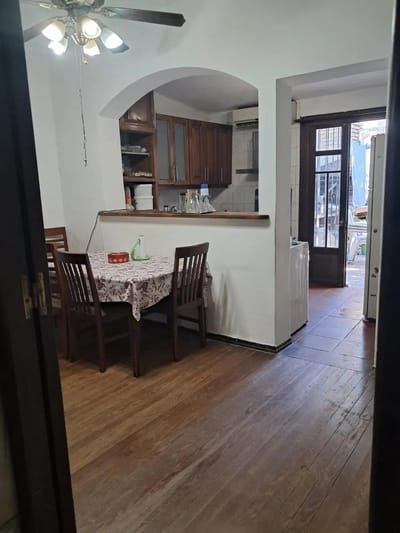 casa en venta duplex 4 dormitorios 3 baños. excelente ubicación tres cruces