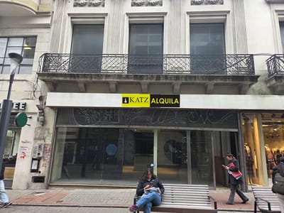 Sarandi y Bartolome Mitre, 8 mts de frente, 150 m2, excelente estado !!
