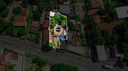 Vendo Terreno con casa a demoler, zona Curva Romero, Luque (Avda. Nanawa)