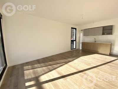 Venta apartamento de 2 dormitorios con terraza en Tres Cruces