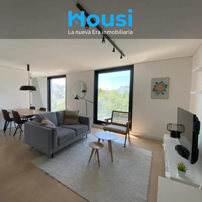 Apartamento en  venta 2 dormitorios, con garaje piso 9 bien ubicado centro 