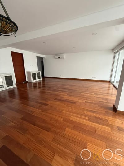 Departamento 1° Piso San Isidro 