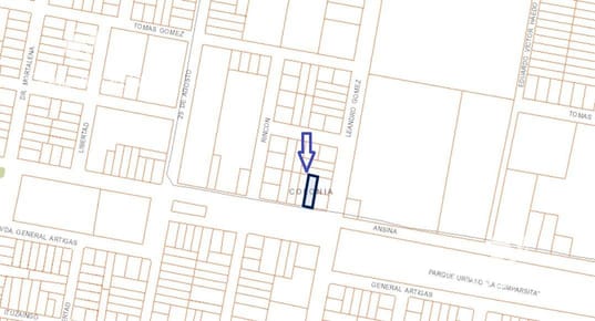Terreno alto ubicado en Avenida Ansina casi Leandro Gómez