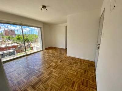 VENTA APARTAMENTO MALVÍN DOS DORMITORIOS COCHERA